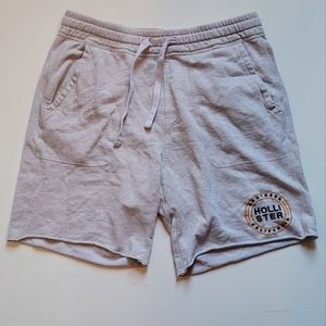 ʜᴏʟʟɪsᴛᴇʀ sʜᴏʀᴛs ᴍᴇɴs sᴍᴀʟʟ